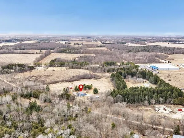 $565,000 | 265 Leeward Street, Sturgeon Bay, WI 54235