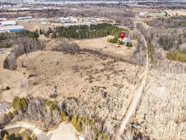 $565,000 | 265 Leeward Street, Sturgeon Bay, WI 54235