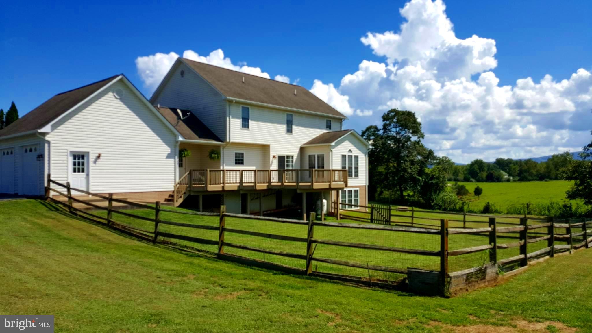 36 Bennys Beach Road Front Royal, VA 22630 - Photo 8 of 28 Exterior (Rear)