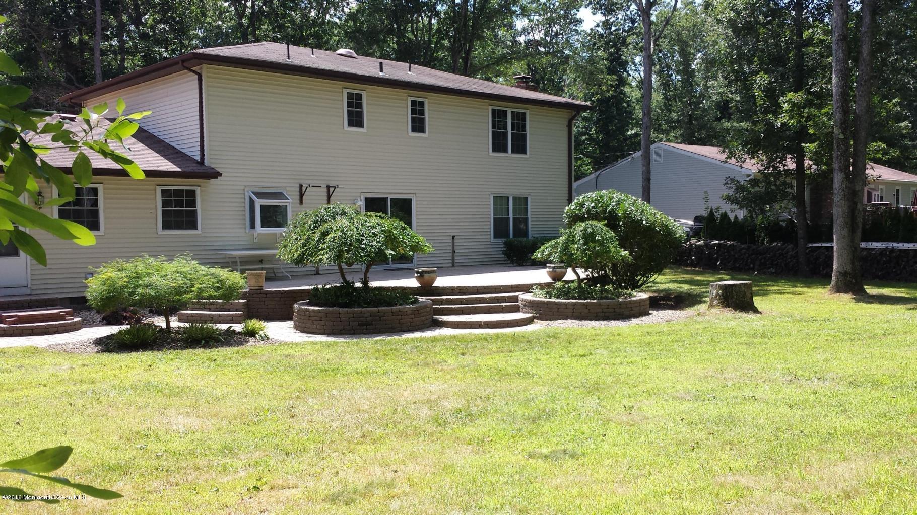 718 Green Valley Road Jackson, NJ 08527 - Photo 1 of 25 20150907201423324342000000-o
