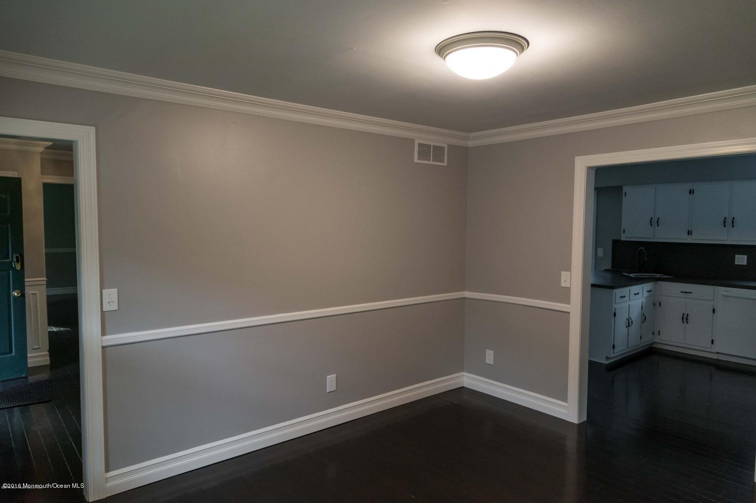 718 Green Valley Road Jackson, NJ 08527 - Photo 13 of 25 20150907202107823859000000-o