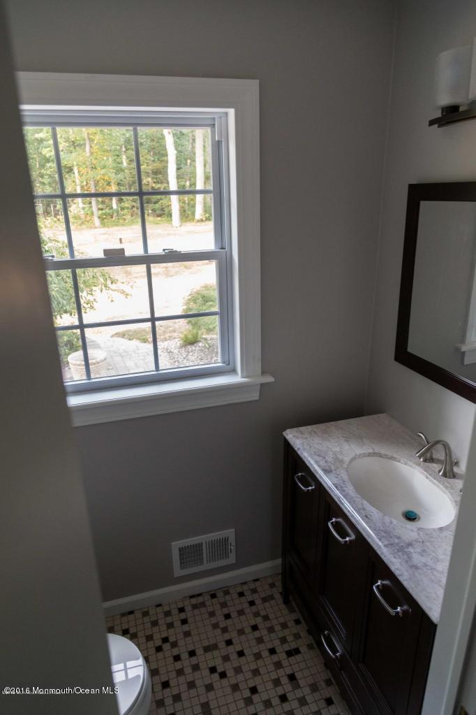 718 Green Valley Road Jackson, NJ 08527 - Photo 23 of 25 20150907202458870270000000-o