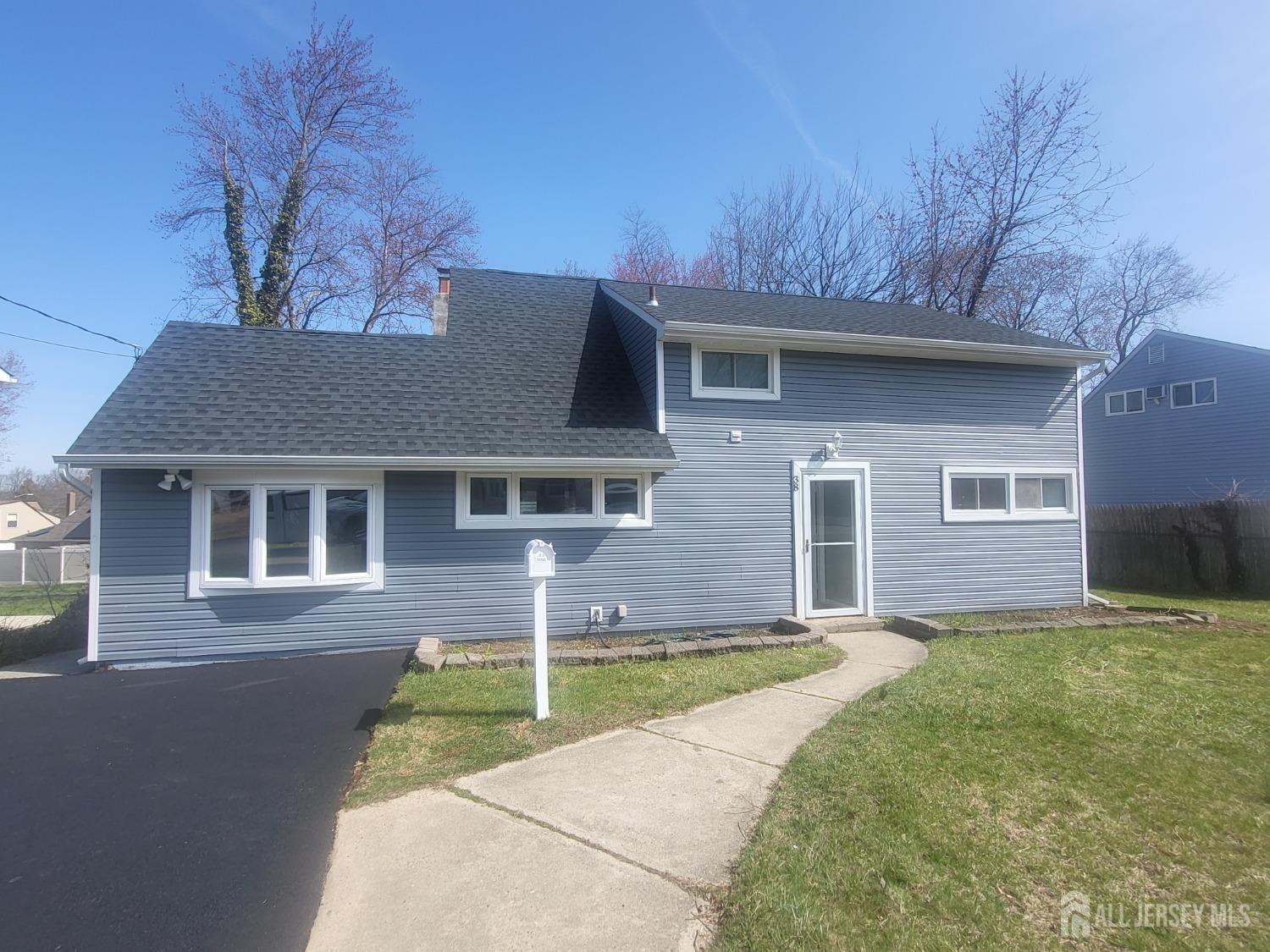 38 Pine Tree Road Old Bridge, NJ 08857 - Photo 2 of 17