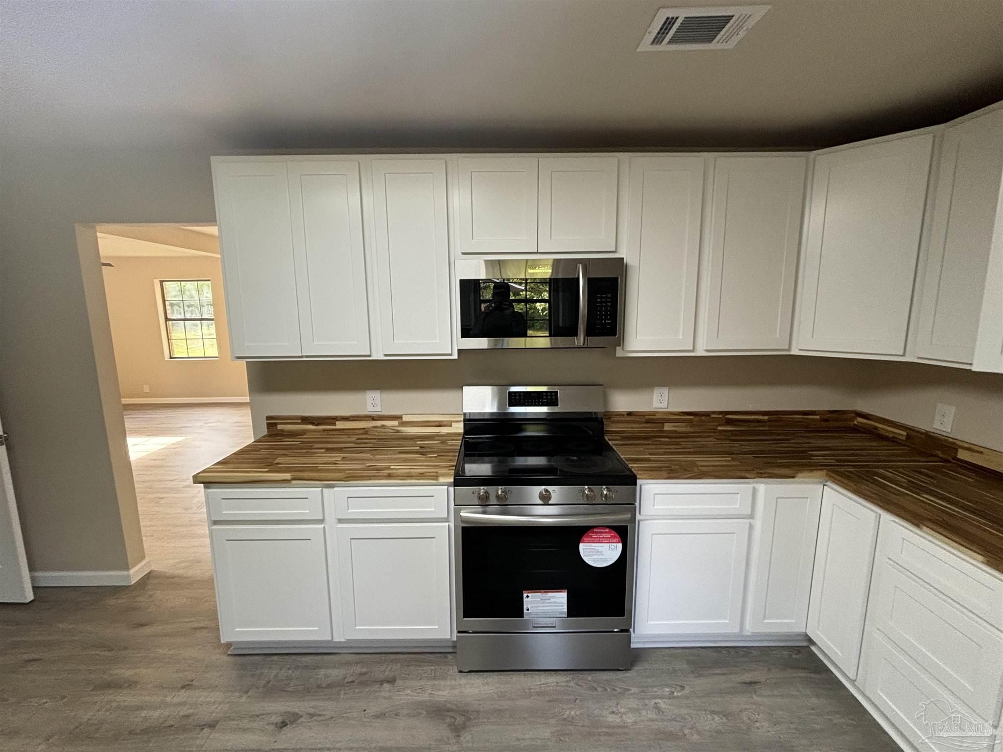 6744 Ellis Road Jay, FL 32565 - Photo 6 of 23 Gallery Image 6