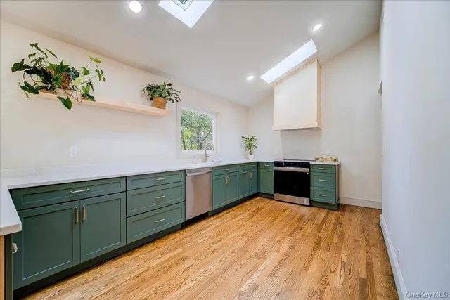 $699,900 | 561 Highway 292, Holmes, NY 12531