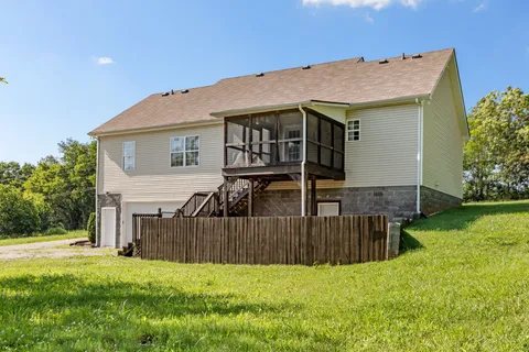 $434,999 | 2373 Hampshire Pike, Columbia, TN 38401