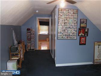 306 Hawarden Road Springfield, PA 19064 - Photo 10 of 12 Bedroom - Main
