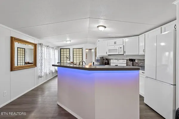 $219,900 | 188 Papermill Road, Quebeck, TN 38579