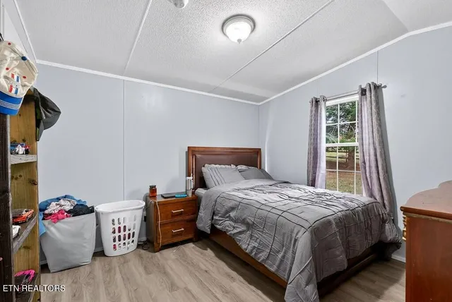 $219,900 | 188 Papermill Road, Quebeck, TN 38579