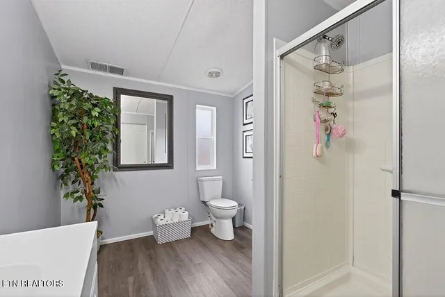 $219,900 | 188 Papermill Road, Quebeck, TN 38579