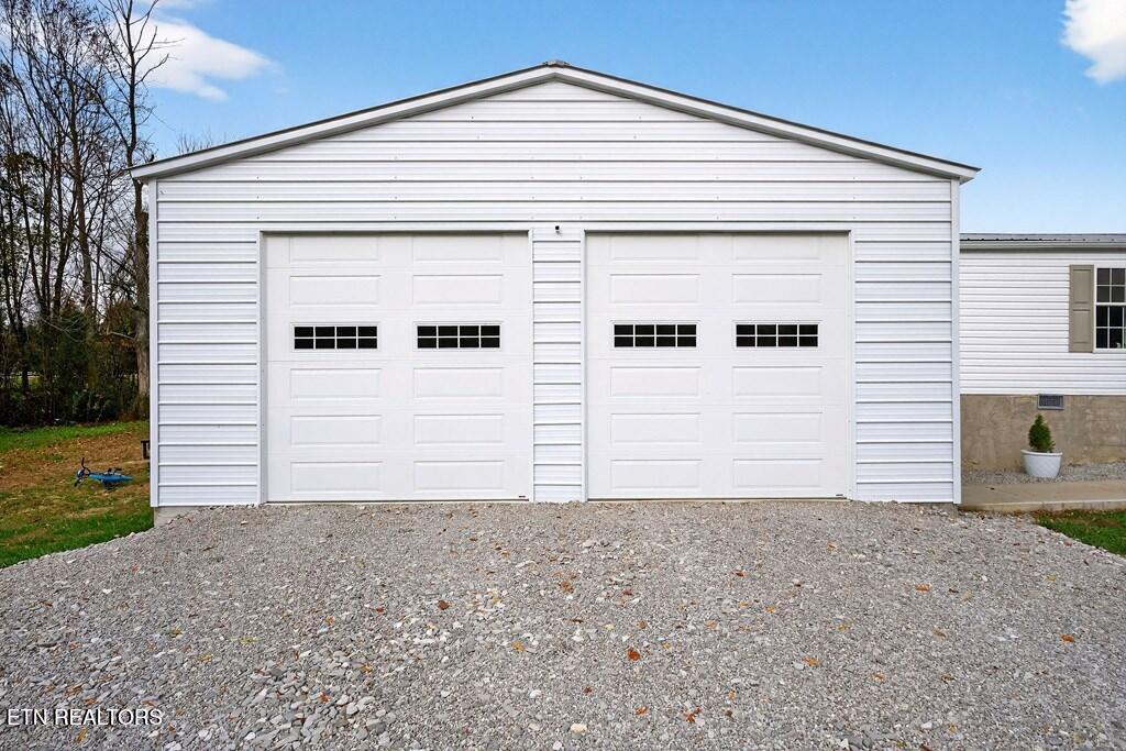 188 Papermill Road Quebeck, TN 38579 - Photo 6 of 37 6