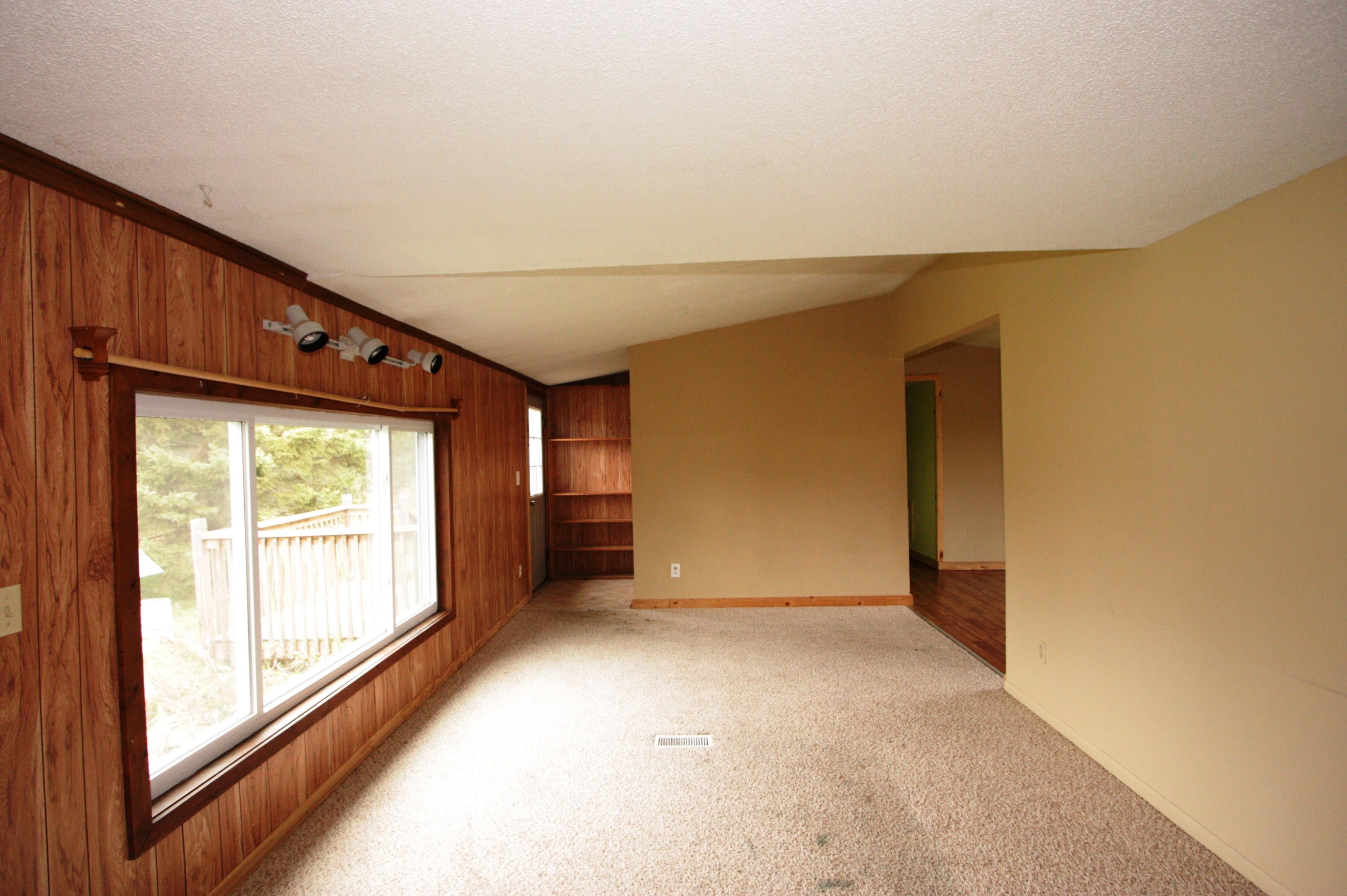 40 East 19 Mile Road Dafter, MI 49724 - Photo 3 of 18 Gallery Image 3