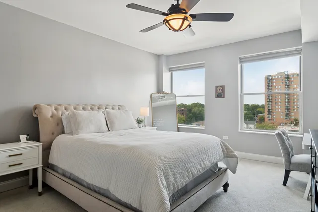 $449,000 | 77 South Evergreen Avenue, Unit 606, Arlington Heights, IL 60005