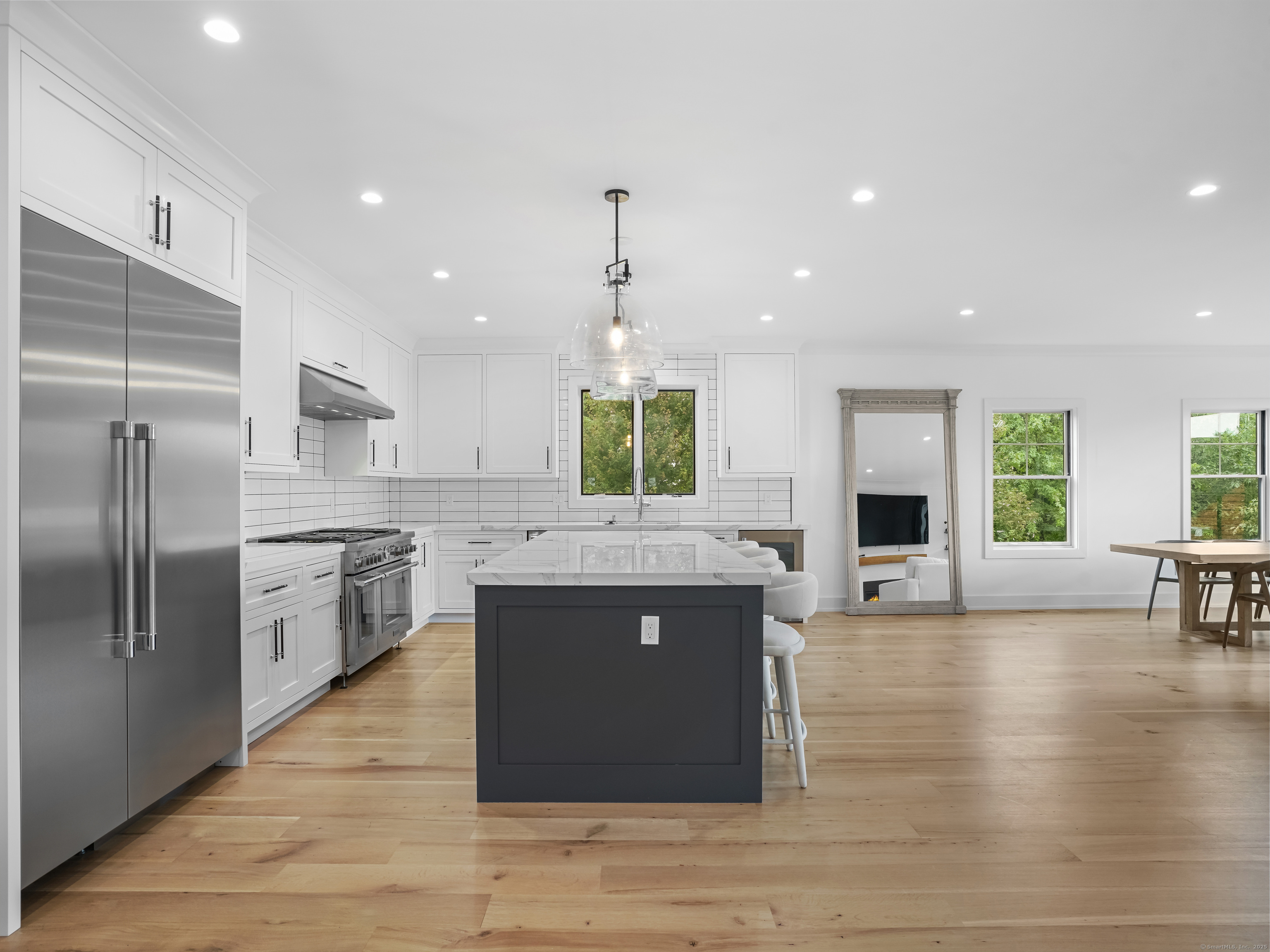 345 Reef Road, Unit C9 Fairfield, CT 06824 - Photo 17 of 39