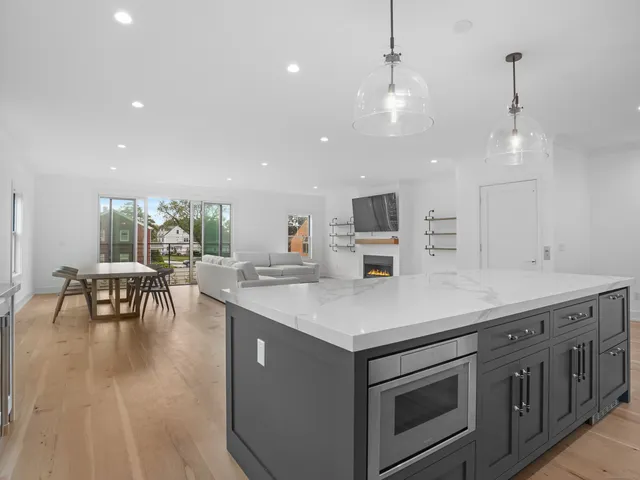 $1,949,000 | 345 Reef Road, Unit C9, Fairfield, CT 06824