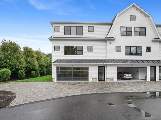 $1,949,000 | 345 Reef Road, Unit C9, Fairfield, CT 06824