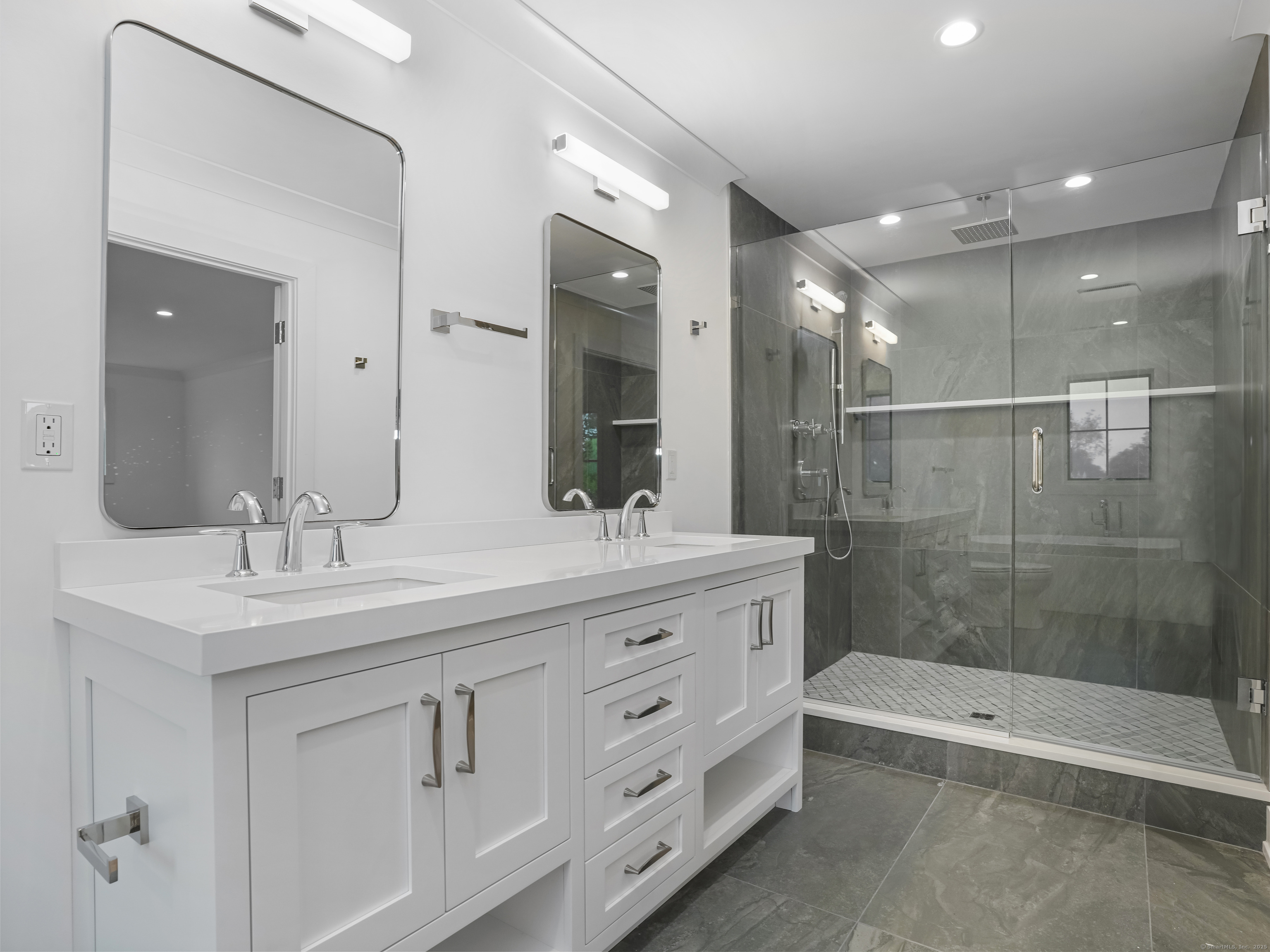 345 Reef Road, Unit C9 Fairfield, CT 06824 - Photo 38 of 39