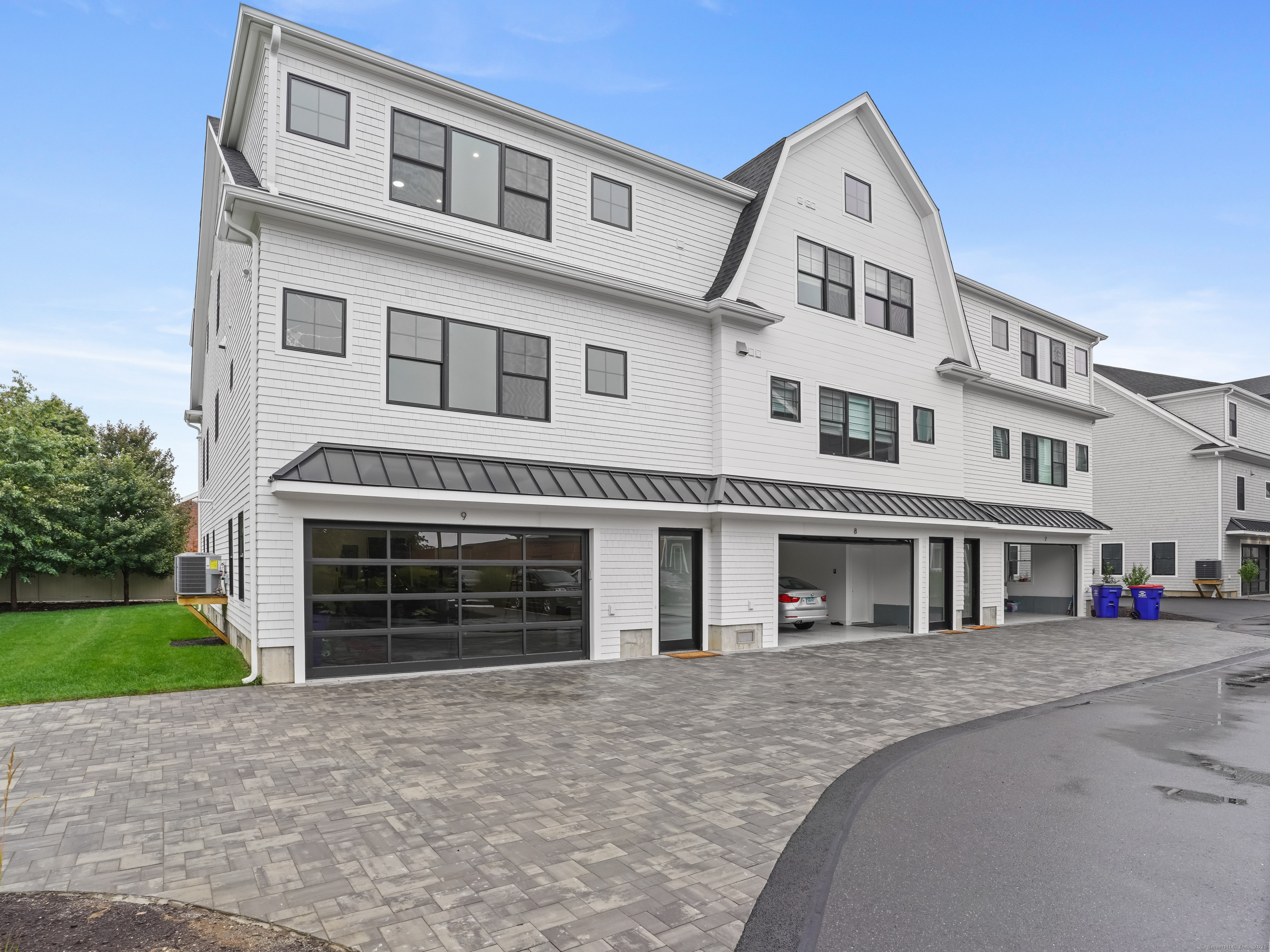 345 Reef Road, Unit C9 Fairfield, CT 06824 - Photo 7 of 39