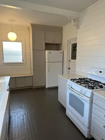 $2,950 | 229 Lakeland Drive, West Palm Beach, FL 33405