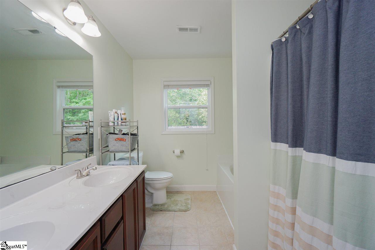 15 Milo Court Simpsonville, SC 29680 - Photo 12 of 23 Gallery Image 12