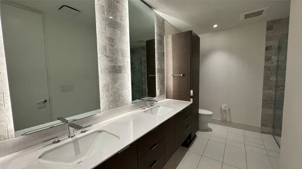 $4,850 | 301 West Avenue, Unit 3604, Austin, TX 78701