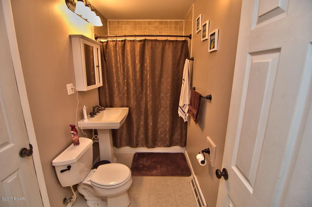 4 Benjamin Road Lake Ariel, PA 18436 - Photo 17 of 21 Bath View 1