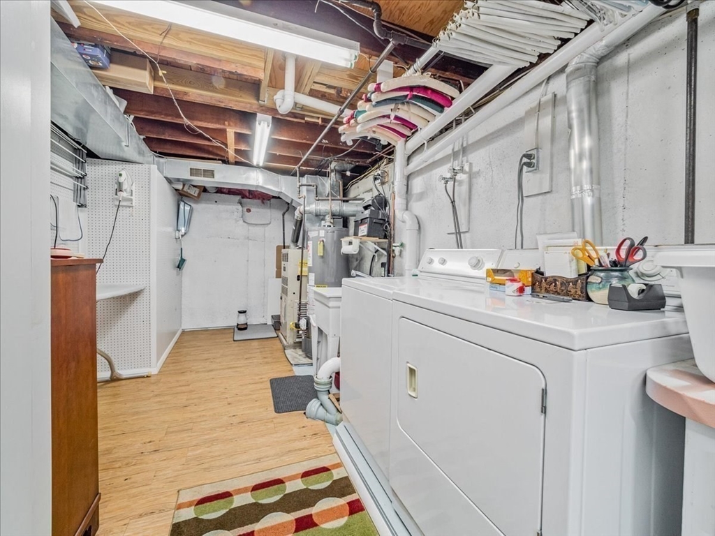 7 Ell Road Holbrook, MA 02343 - Photo 29 of 34 a utility room with dryer and washer
