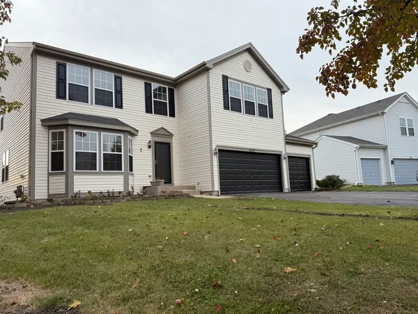 $489,000 | 1015 Bayhill Lane, Shorewood, IL 60404