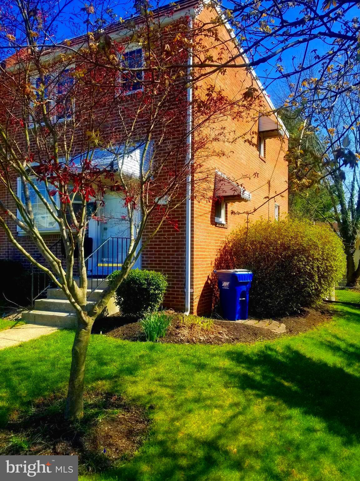 410 New Road Wilmington, DE 19805 - Photo 2 of 13 Side view