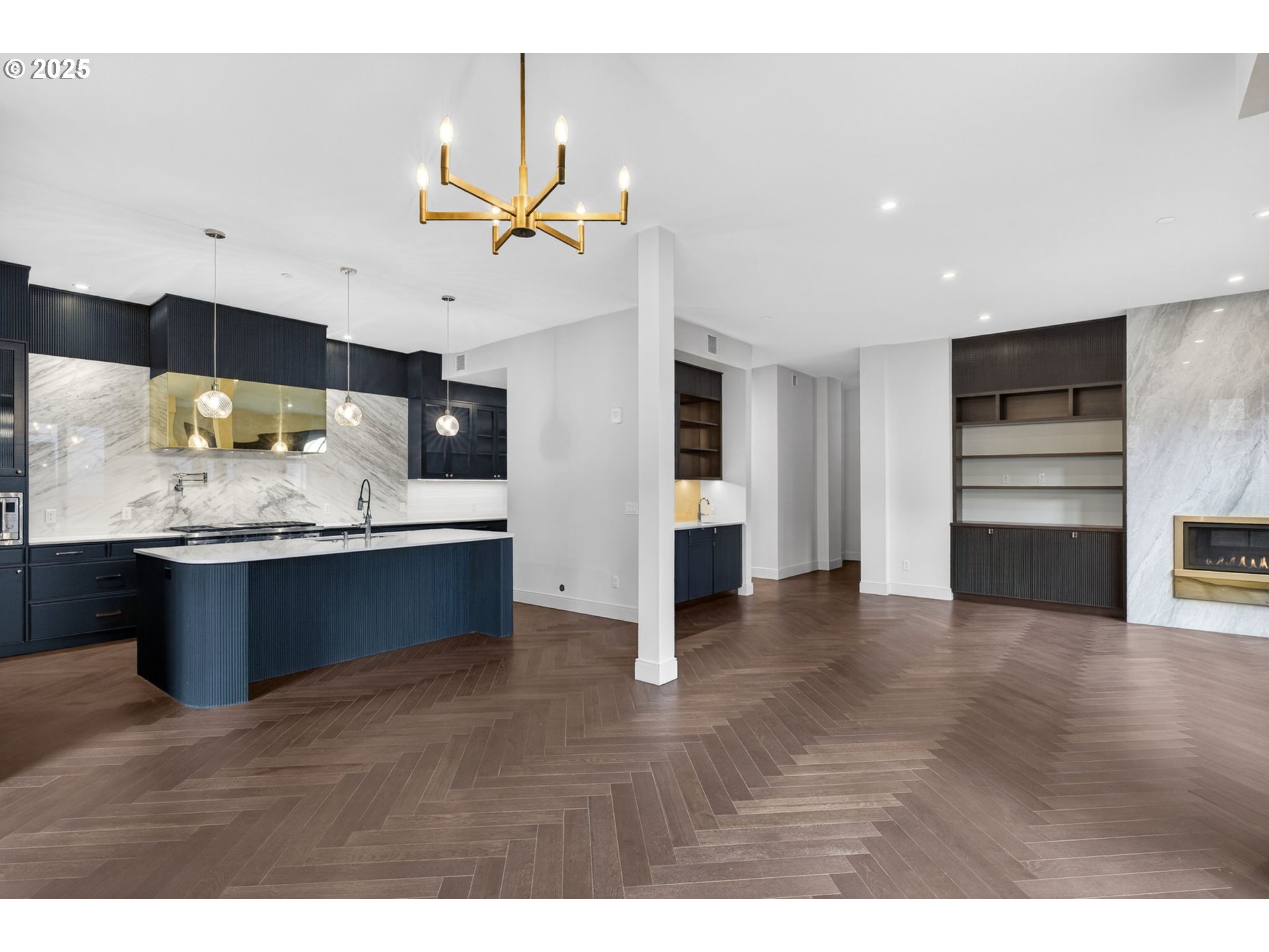 21 D Avenue, Unit 5 Lake Oswego, OR 97034 - Photo 16 of 48