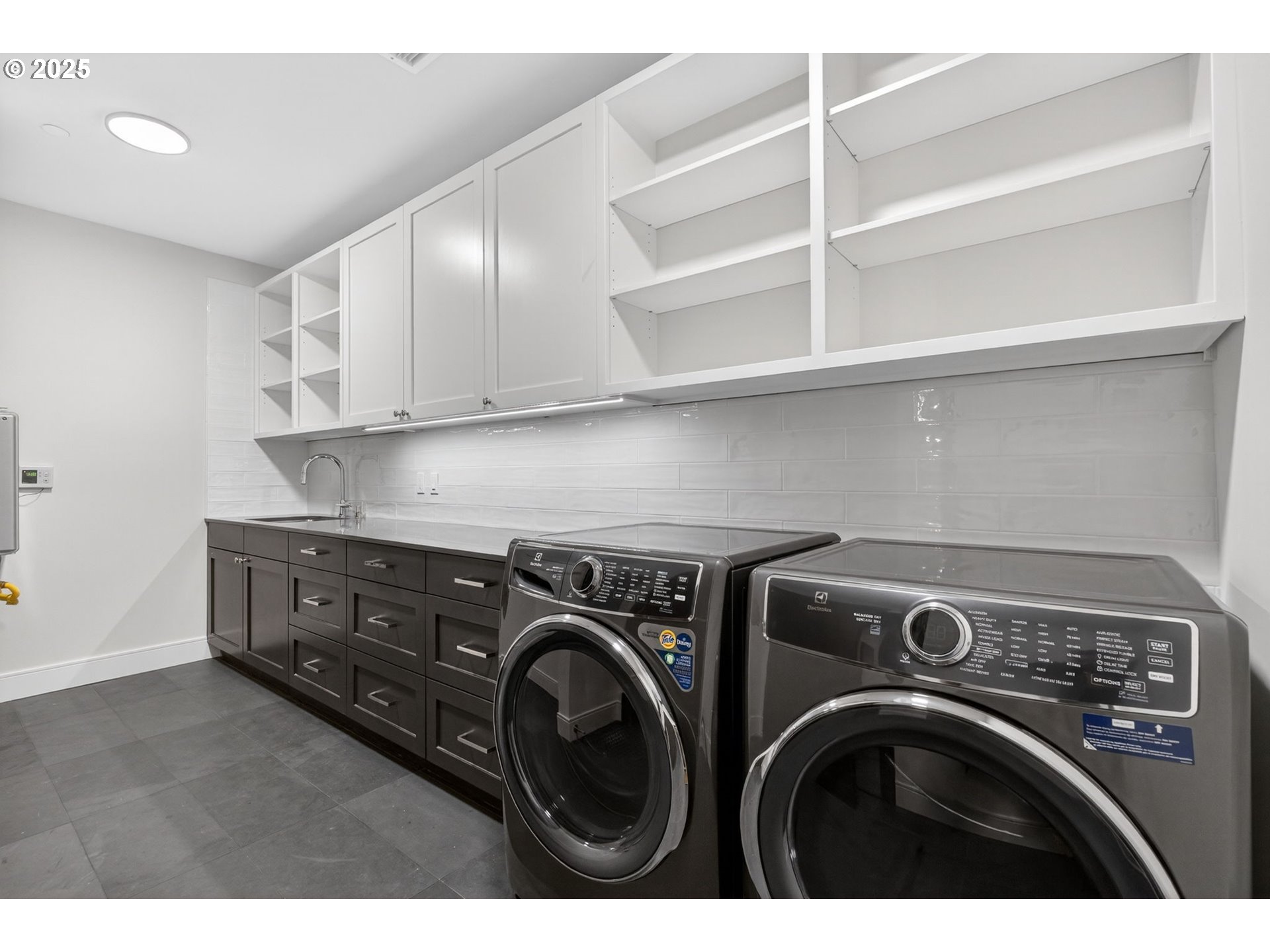 21 D Avenue, Unit 5 Lake Oswego, OR 97034 - Photo 27 of 48