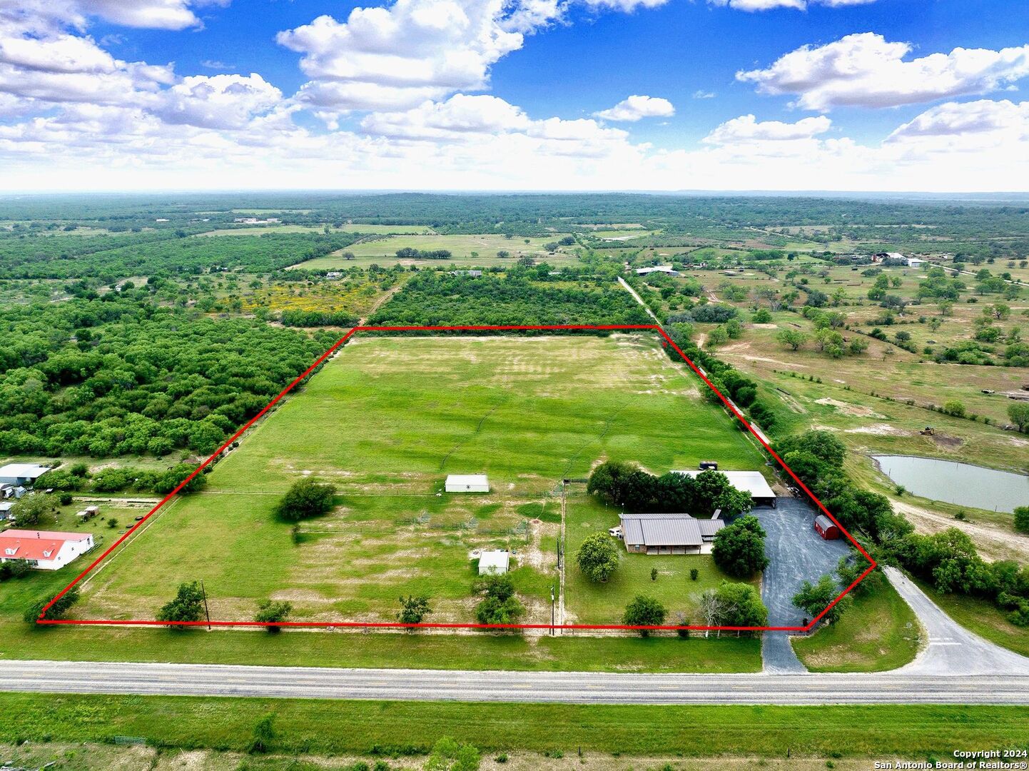 9700 Fm 2200 Yancey Tx