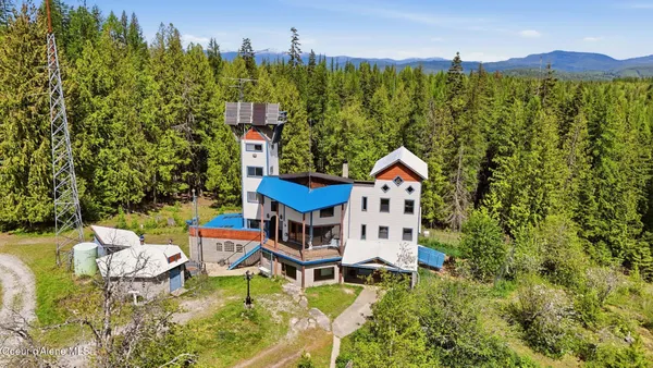 $935,000 | 1395 Rolling Thunder Ridge Road, Sandpoint, ID 83864