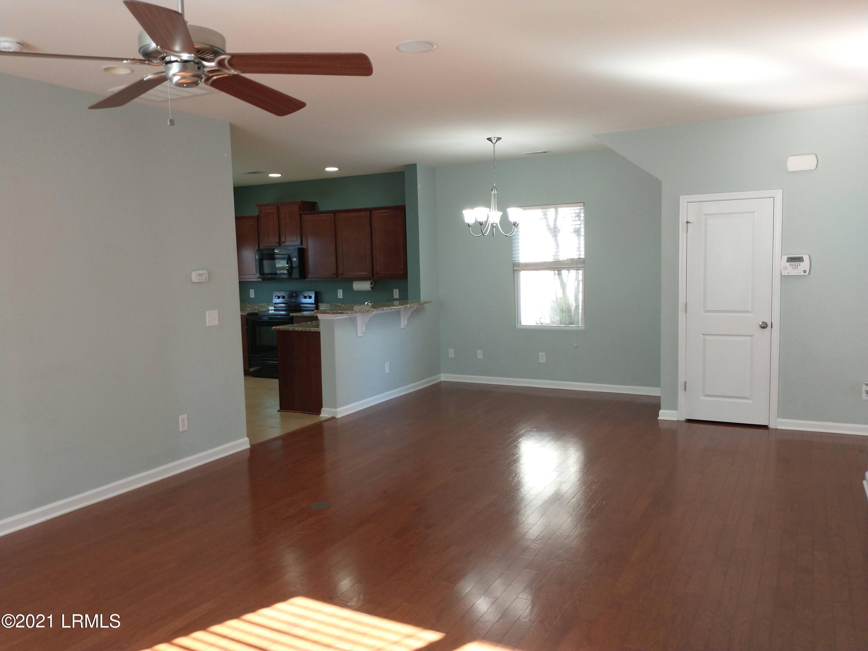 38 Pennyroyal Way Beaufort, SC 29906 - Photo 6 of 29 IMG_20211203_134155384