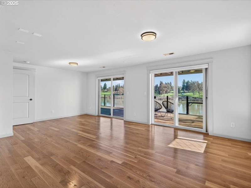 10150 South Riverside Drive Portland, OR 97219 - Photo 34 of 48 Gallery Image 34