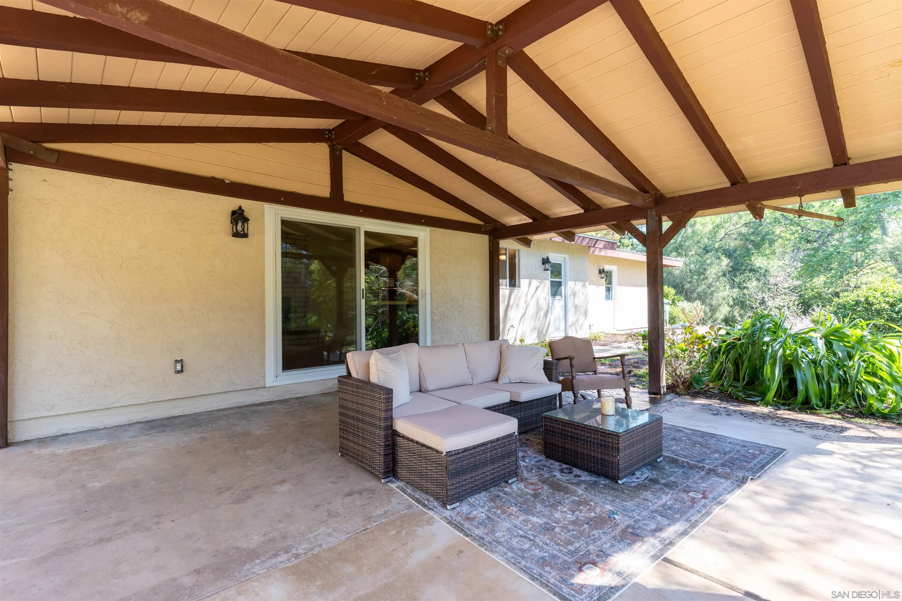 1027 Pepper Tree Lane Fallbrook, CA 92028 - Photo 19 of 37