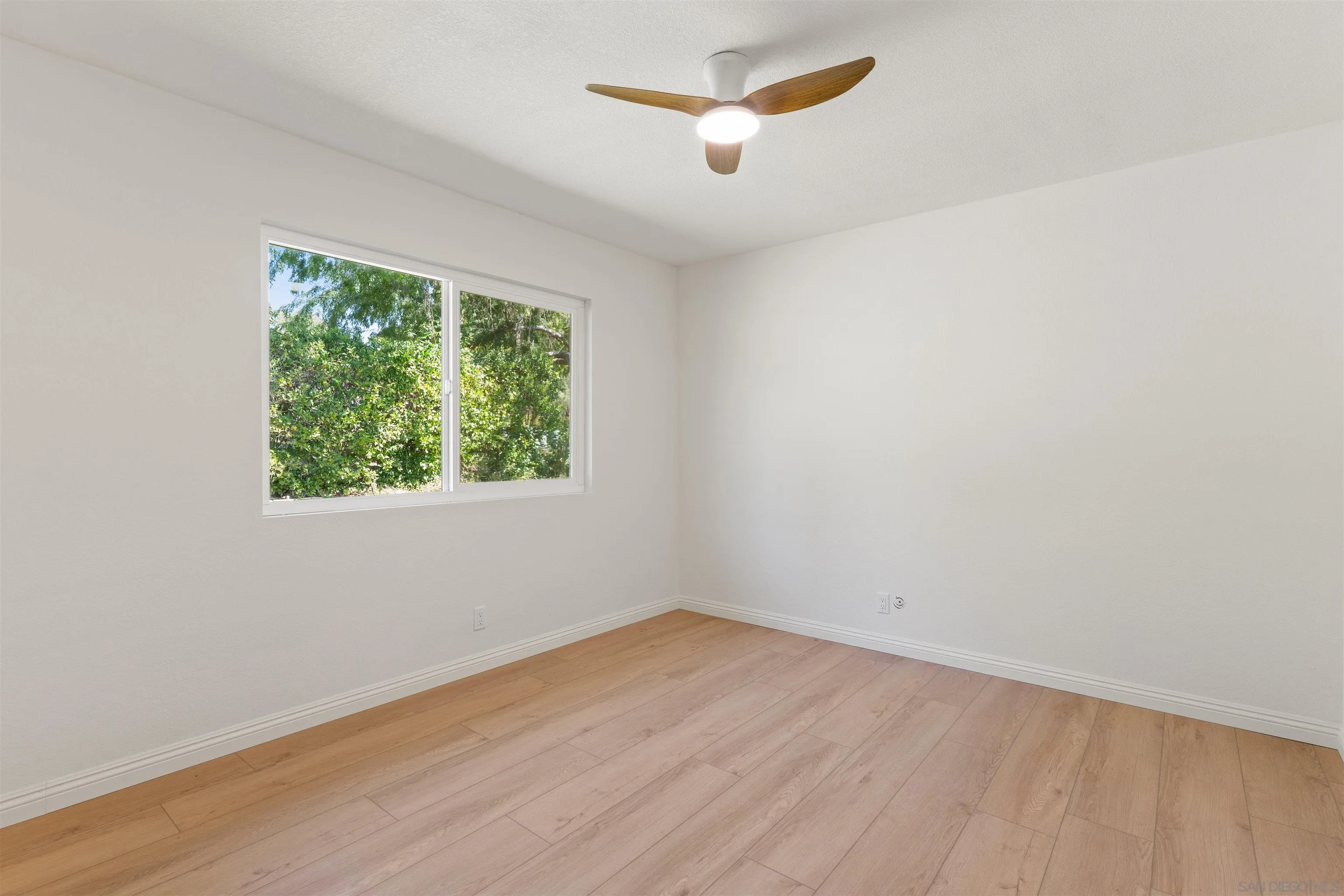 1027 Pepper Tree Lane Fallbrook, CA 92028 - Photo 30 of 37