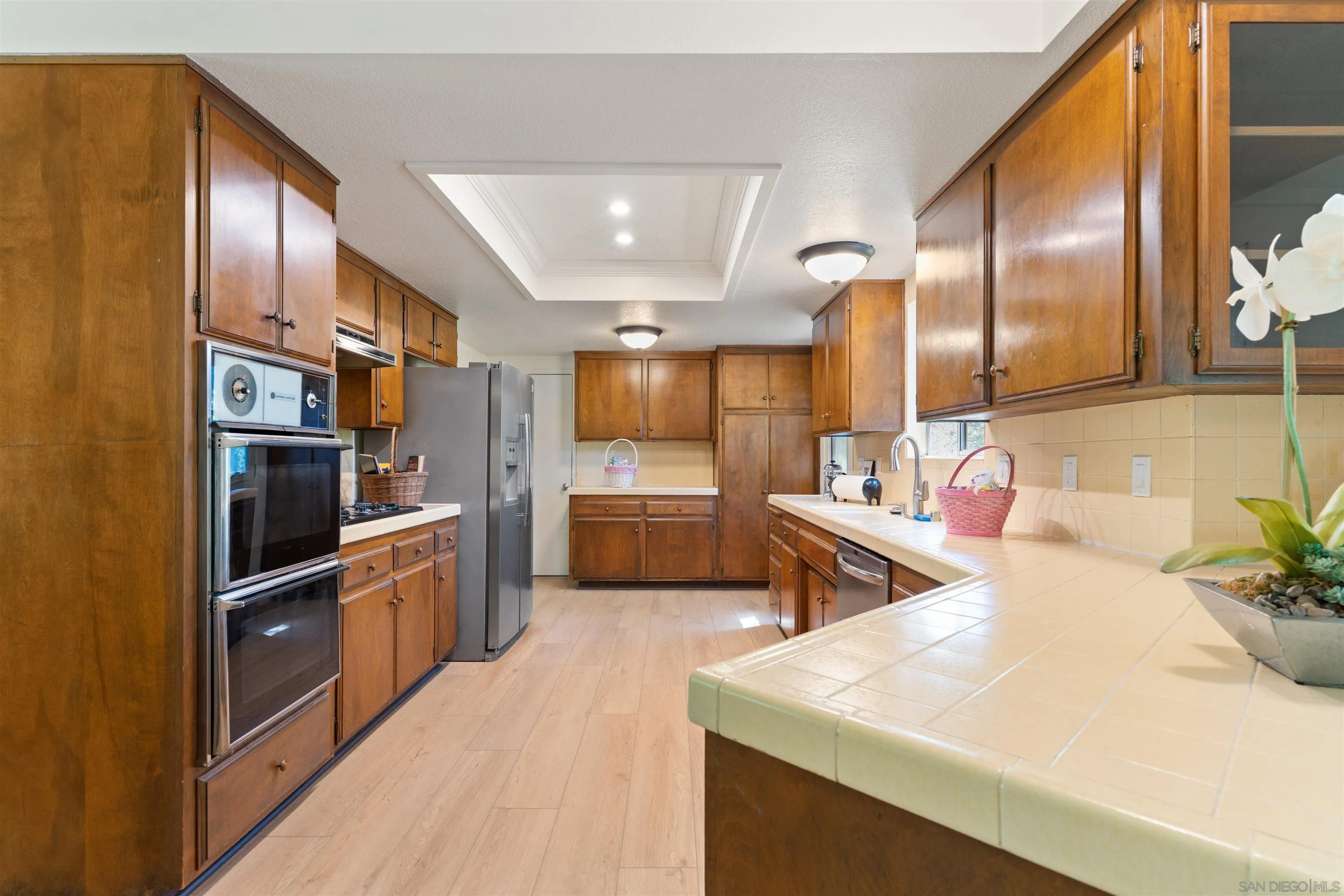 1027 Pepper Tree Lane Fallbrook, CA 92028 - Photo 10 of 37