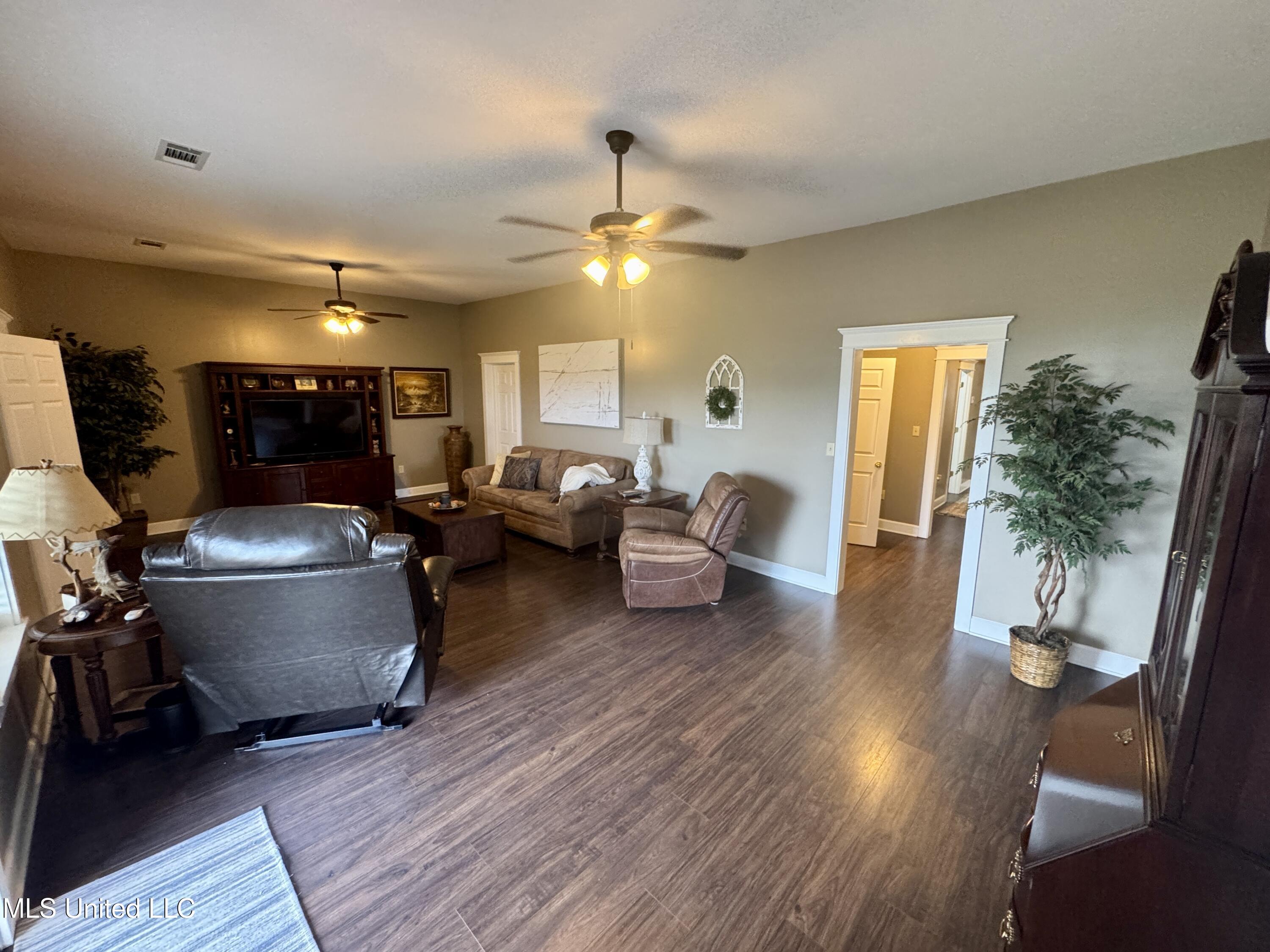 590 Eubanks Road Alligator, MS 38720 - Photo 12 of 29 IMG_2473