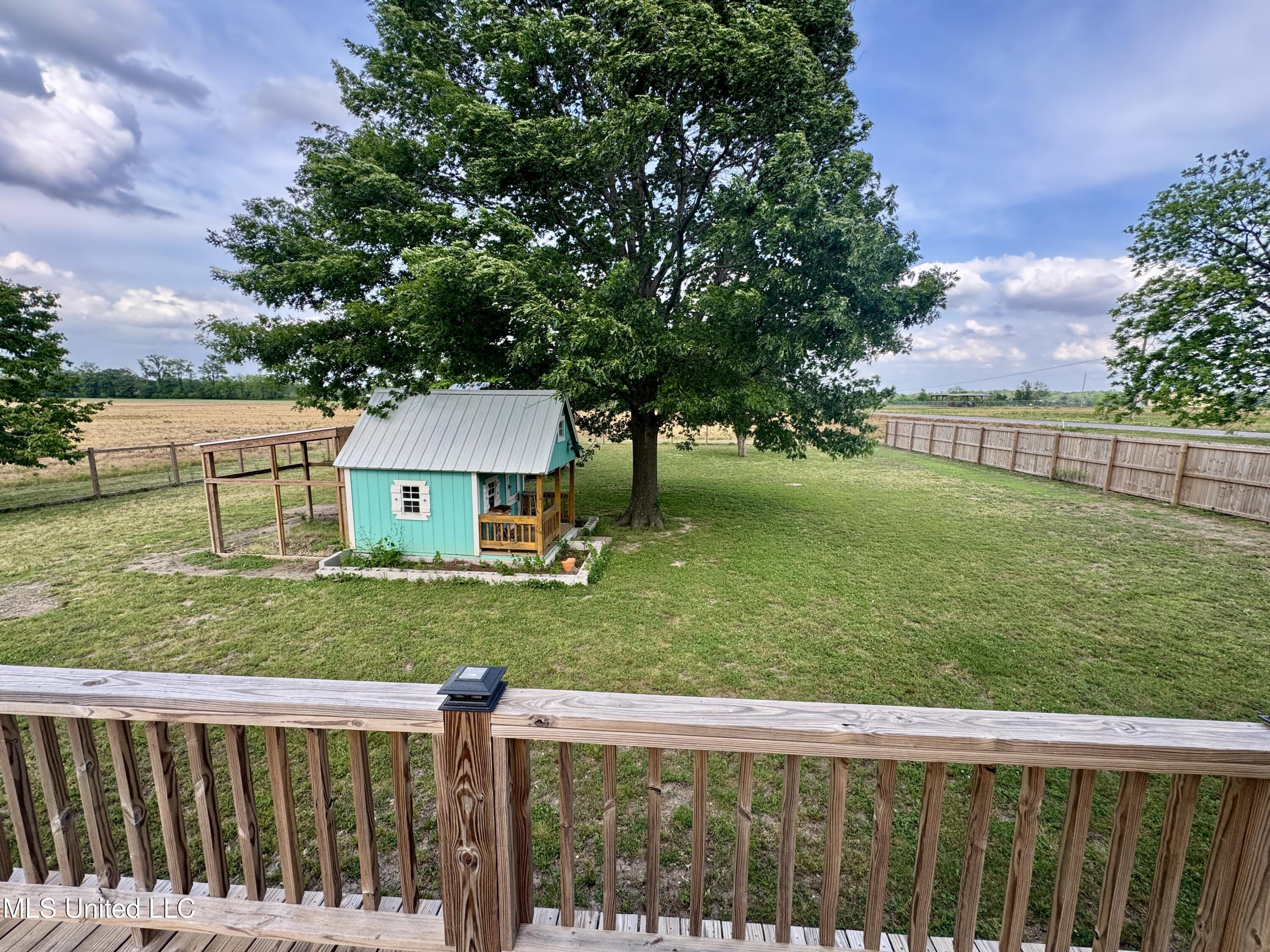 590 Eubanks Road Alligator, MS 38720 - Photo 5 of 29 IMG_2466