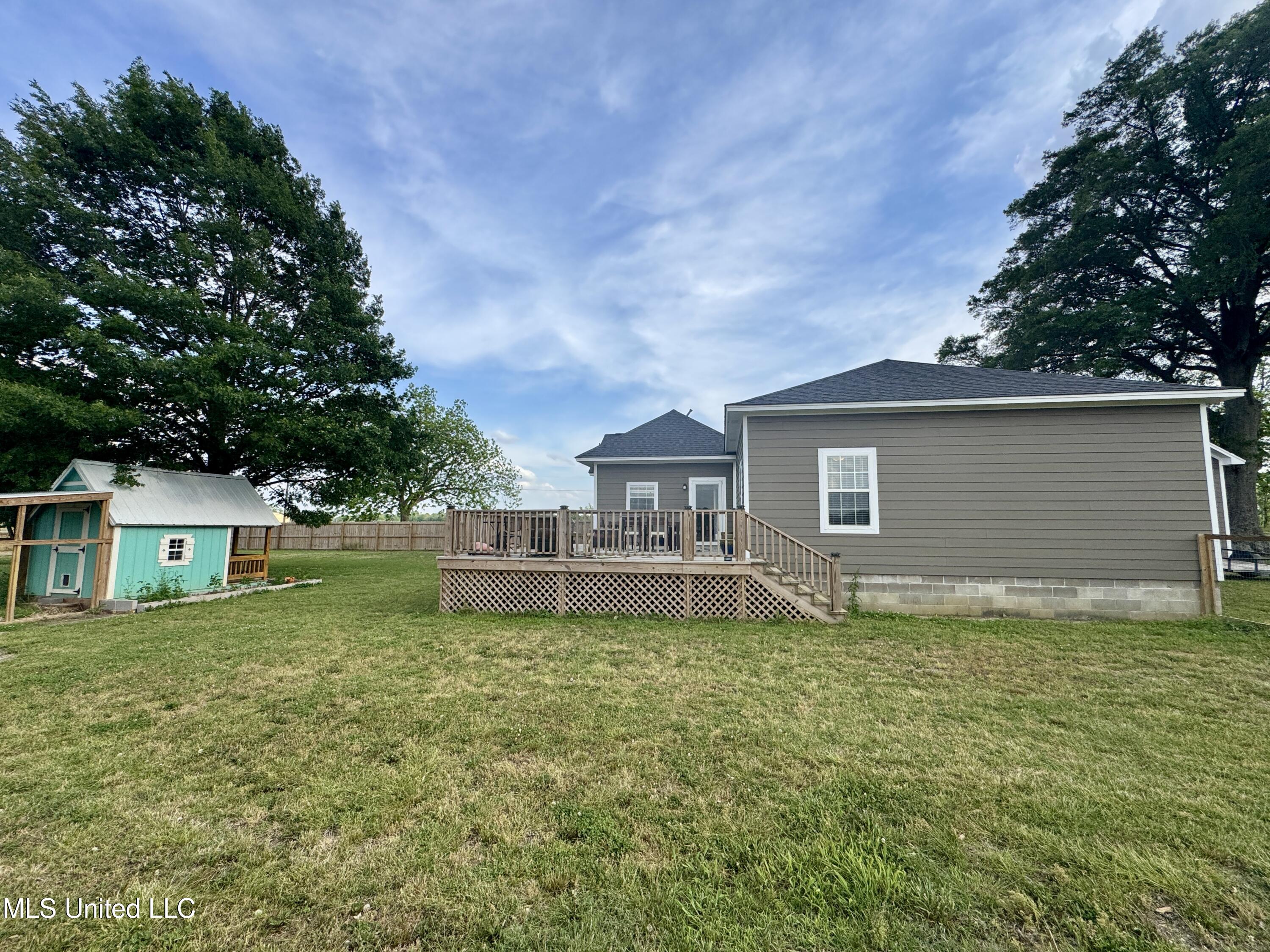 590 Eubanks Road Alligator, MS 38720 - Photo 8 of 29 IMG_2469