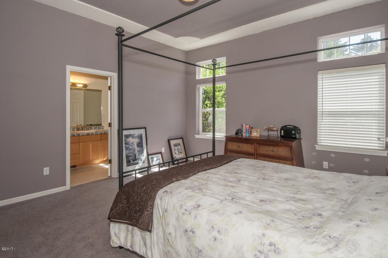 450 Edgewater Depoe Bay, OR 97341 - Photo 16 of 51 Downstairs Master Bedroom