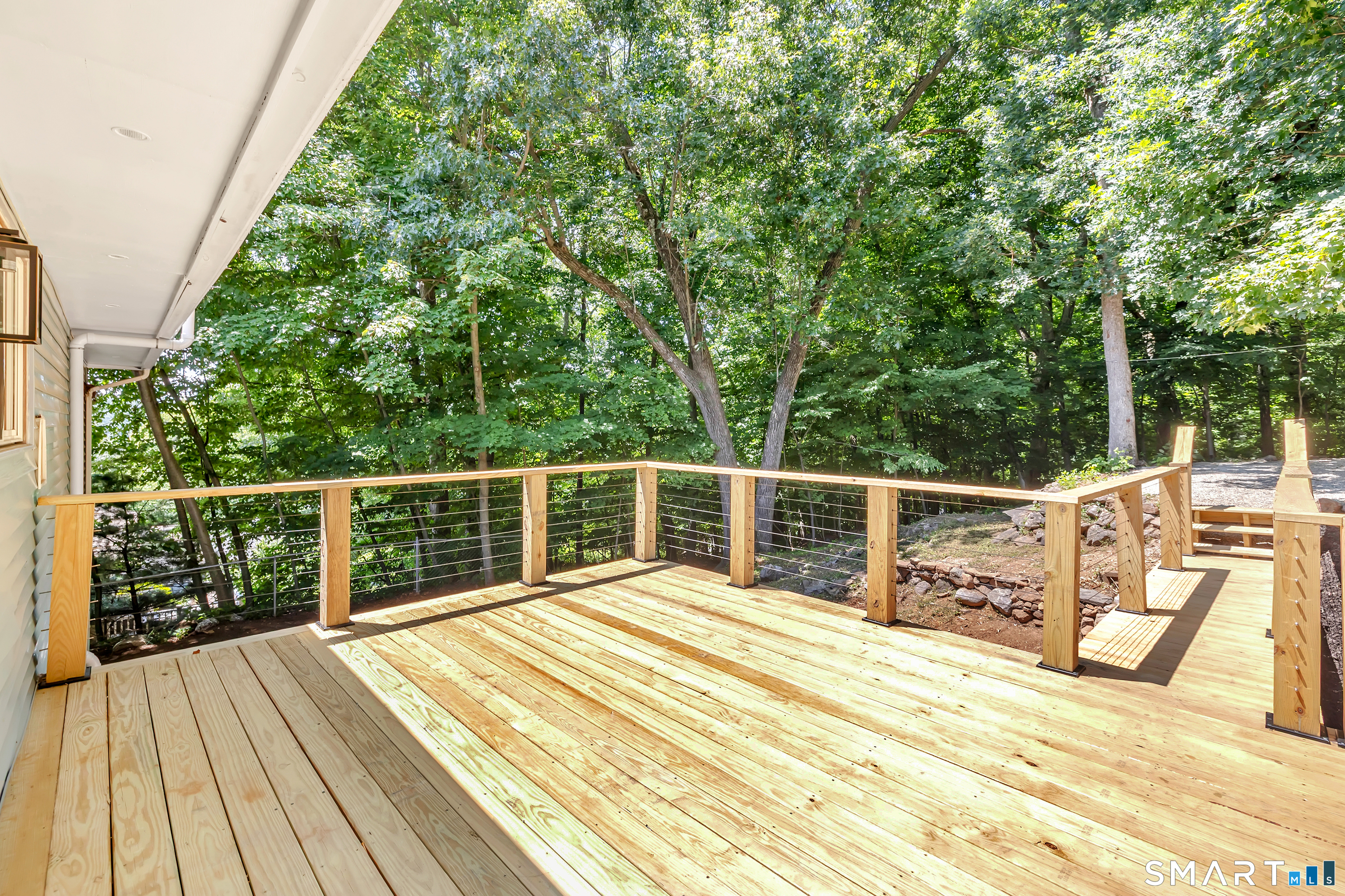 178 Osborn Road Naugatuck, CT 06770 - Photo 10 of 38