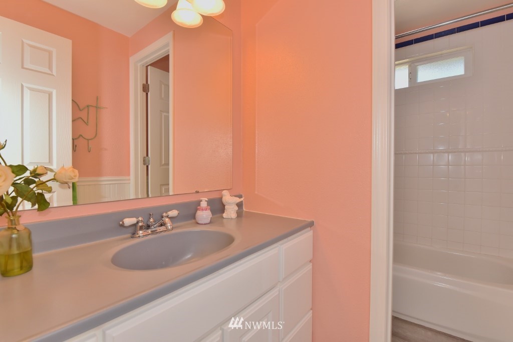 13266 Rocky Ridge Road Northwest Silverdale, WA 98383 - Photo 17 of 25 Gallery Image 17