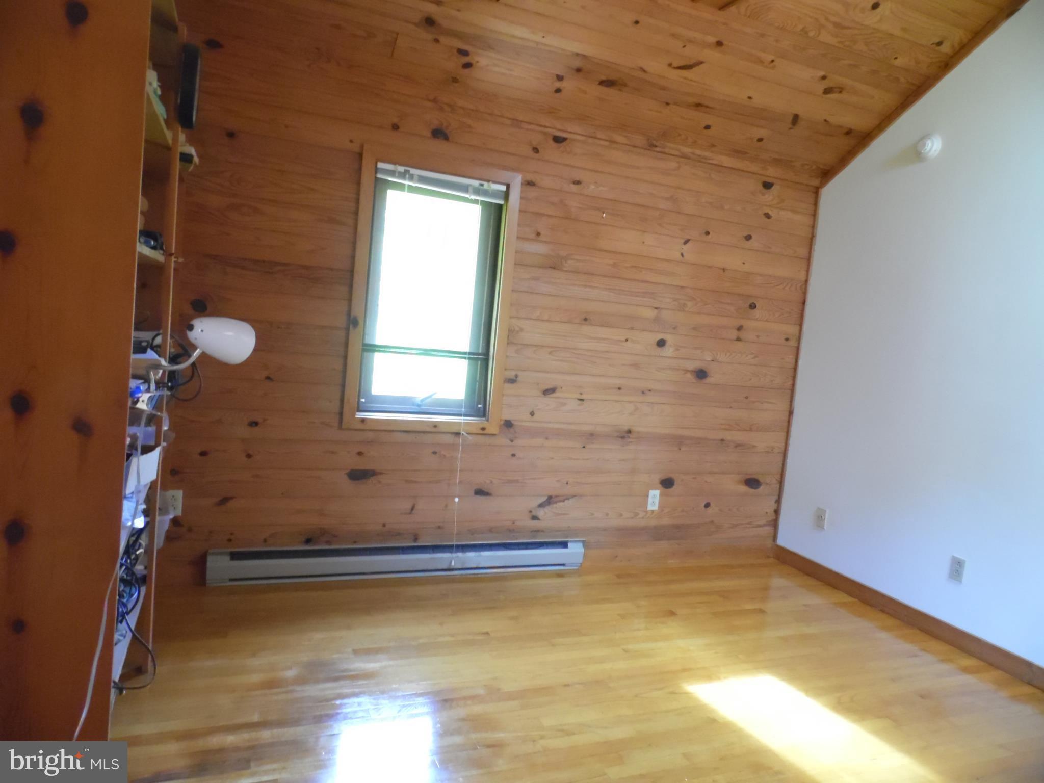 4780 Bar Neck Road Tilghman, MD 21671 - Photo 23 of 33 Bedroom