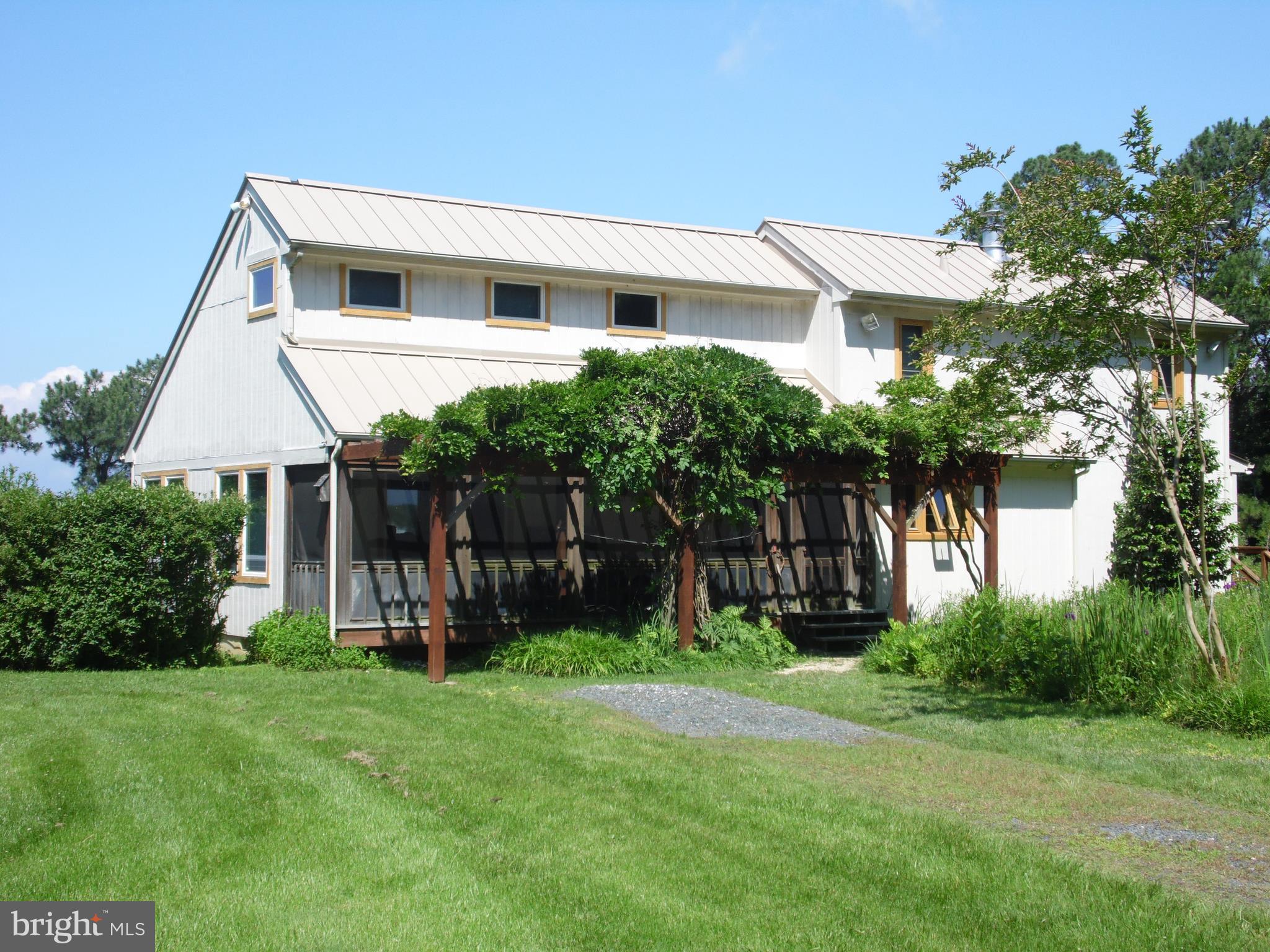 Exterior (Front)
