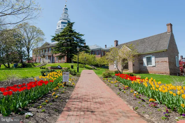 $3,500 | 617 South Cherry Grove Avenue, Annapolis, MD 21401