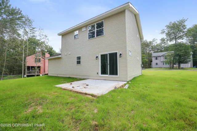 $2,250 | 8206 Natures Drive, Tobyhanna, PA 18466