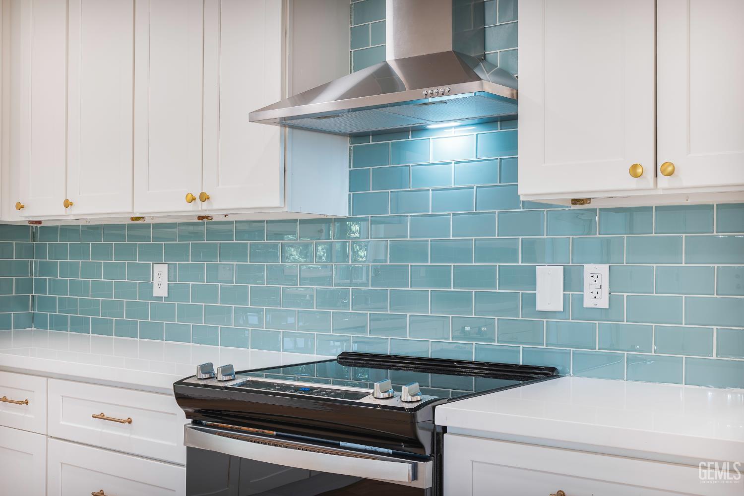 Undisclosed Address Bakersfield, CA 93305 - Photo 10 of 24 a bathroom with a sink and a stove