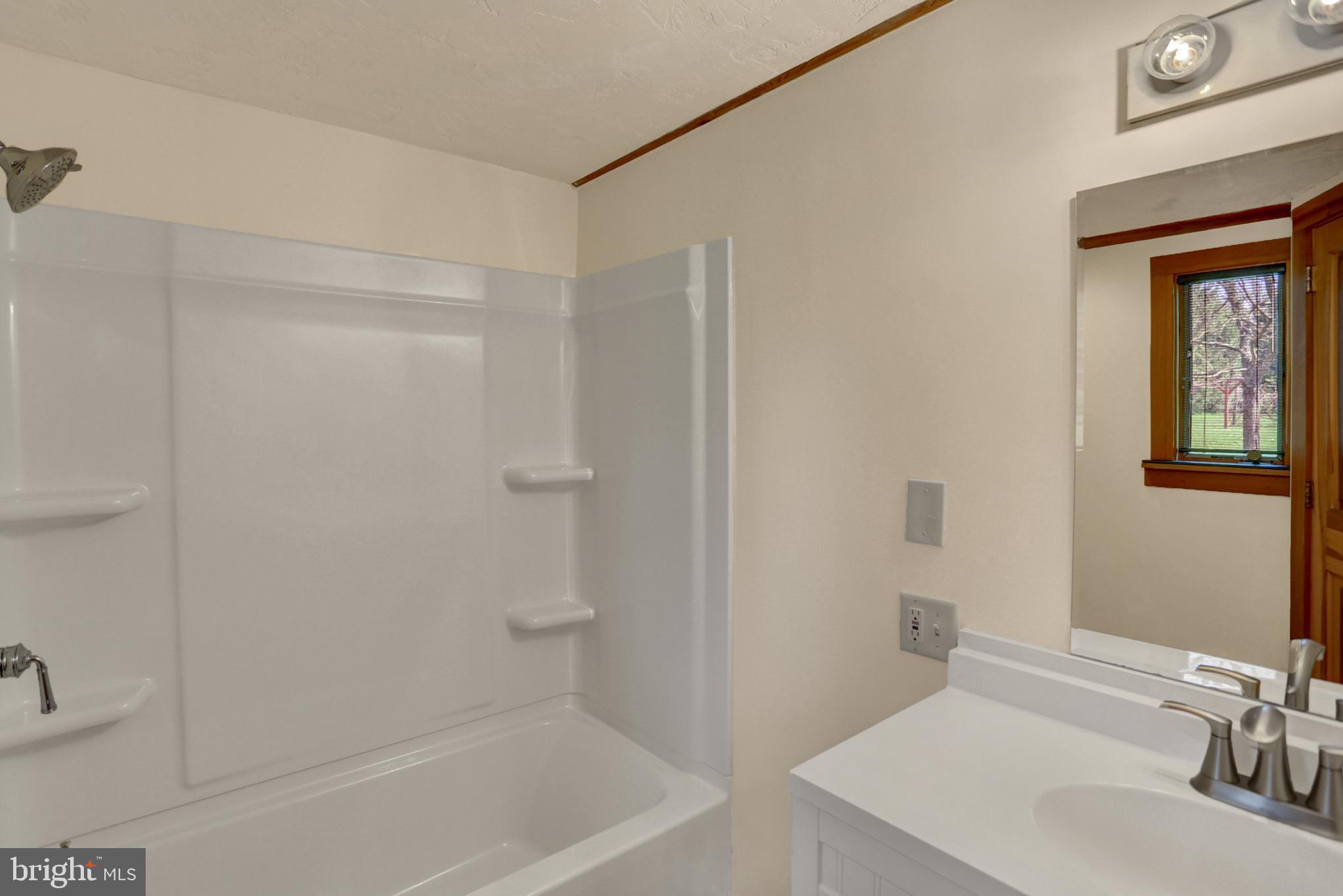 258 Stuart Road Carlisle, PA 17015 - Photo 11 of 39 Gallery Image 11